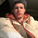 Знакомства: Паша, 19 лет, Поставы