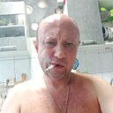 Знакомства: Павел, 43 года, Новотроицк