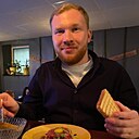 Знакомства: Александр, 25 лет, Ижевск