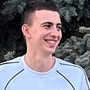Знакомства: Кирилл, 24 года, Донецк