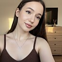 Знакомства: Rinaaa, 20 лет, Москва