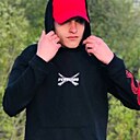 Знакомства: Angel, 21 год, Псков