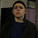 Знакомства: Виктор, 18 лет, Алматы