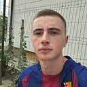 Знакомства: Gixi, 18 лет, Bolintin Vale