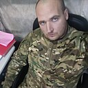 Знакомства: Глеб, 29 лет, Луганск