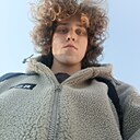 Знакомства: Влад, 19 лет, Киров