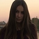 Знакомства: Виктория, 28 лет, Энгельс