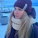 Знакомства: Арина, 27 лет, Санкт-Петербург