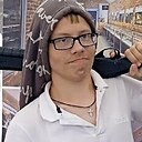 Знакомства: Дмитрий, 22 года, Хлевное
