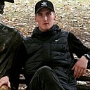 Знакомства: Максим, 24 года, Жлобин