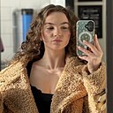 Знакомства: Полина, 18 лет, Москва