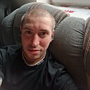 Знакомства: Андрей, 31 год, Новошахтинск