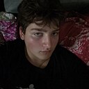 Знакомства: Роман, 18 лет, Макеевка