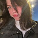 Знакомства: Яна, 23 года, Санкт-Петербург