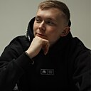 Знакомства: Дмитрий, 25 лет, Магнитогорск