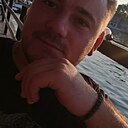 Знакомства: Максим, 33 года, Севастополь