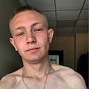 Знакомства: Daniil, 21 год, Орел