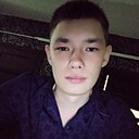 Знакомства: Максим, 23 года, Чита