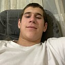 Знакомства: Максим, 18 лет, Пятигорск