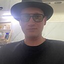Знакомства: Андрей, 32 года, Тюмень