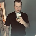 Знакомства: Максим, 22 года, Лучегорск