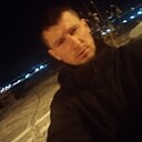 Знакомства: Максим, 35 лет, Долинск