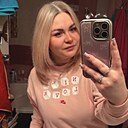 Знакомства: Анюта, 26 лет, Москва