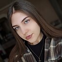 Знакомства: Елена, 20 лет, Снежное