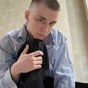 Знакомства: Илья, 23 года, Армавир