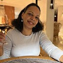 Знакомства: Лаура, 43 года, Москва