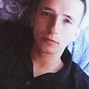 Знакомства: Максим, 28 лет, Анжеро-Судженск