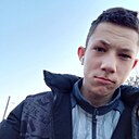 Знакомства: Макс, 18 лет, Благовещенск