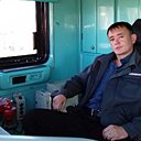 Знакомства: Олег, 36 лет, Оловянная
