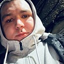 Знакомства: Максим, 21 год, Очер