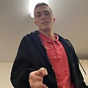 Знакомства: Илья, 23 года, Серпухов
