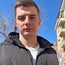 Знакомства: Виктор, 27 лет, Саратов