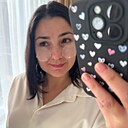 Знакомства: Зарема, 35 лет, Майкоп