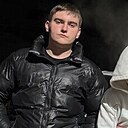 Знакомства: Максим, 18 лет, Благовещенск