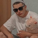 Знакомства: Андрей, 23 года, Бобруйск