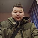 Знакомства: Макс, 36 лет, Самарканд