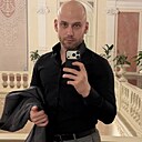 Знакомства: Илья, 29 лет, Москва