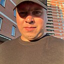 Знакомства: Кирилл, 28 лет, Москва