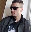 Знакомства: Евгений, 25 лет, Назарово
