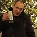 Знакомства: Андрей, 46 лет, Познань