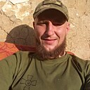 Знакомства: Юра, 33 года, Ровно