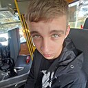 Знакомства: Данил, 19 лет, Омск