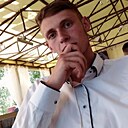 Знакомства: Денис, 29 лет, Сибай