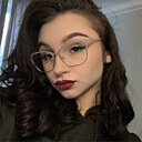 Знакомства: Елизавета, 19 лет, Санкт-Петербург