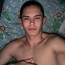 Знакомства: Даня, 20 лет, Симферополь