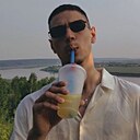 Знакомства: Артём, 27 лет, Хабаровск